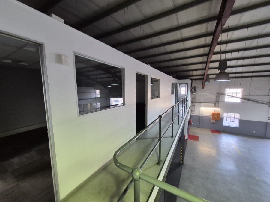 To Let Commercial Property for Rent in Paarden Eiland Western Cape
